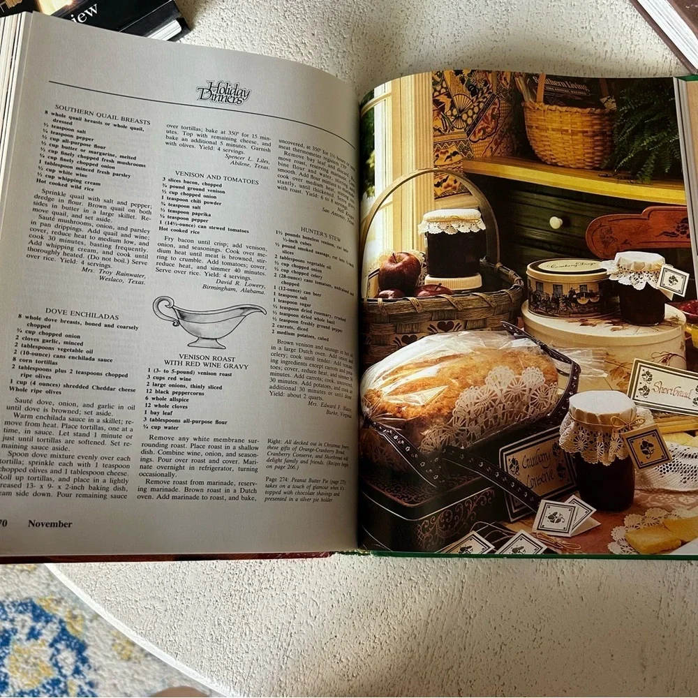 🥘 Southern Living Annual Recipes 1985 – A Taste of Southern Tradition!